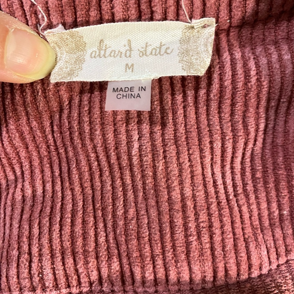 Altar'd State Cropped Corduroy Jacket in Deep Pink With a Raw, Frayed Hem Size M - Picture 3 of 6